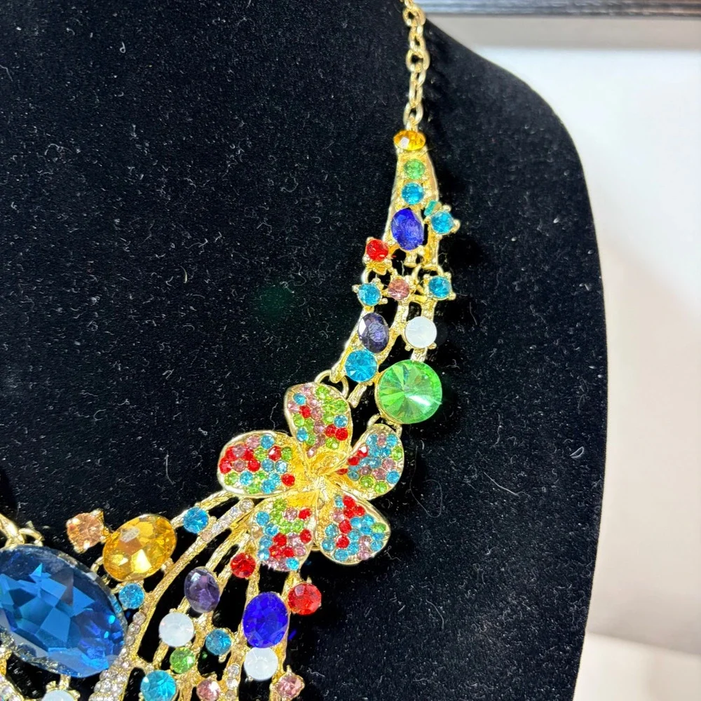 Multicolor Rhinestone Floral Statement Necklace and Earrings Jewelry Set Gold